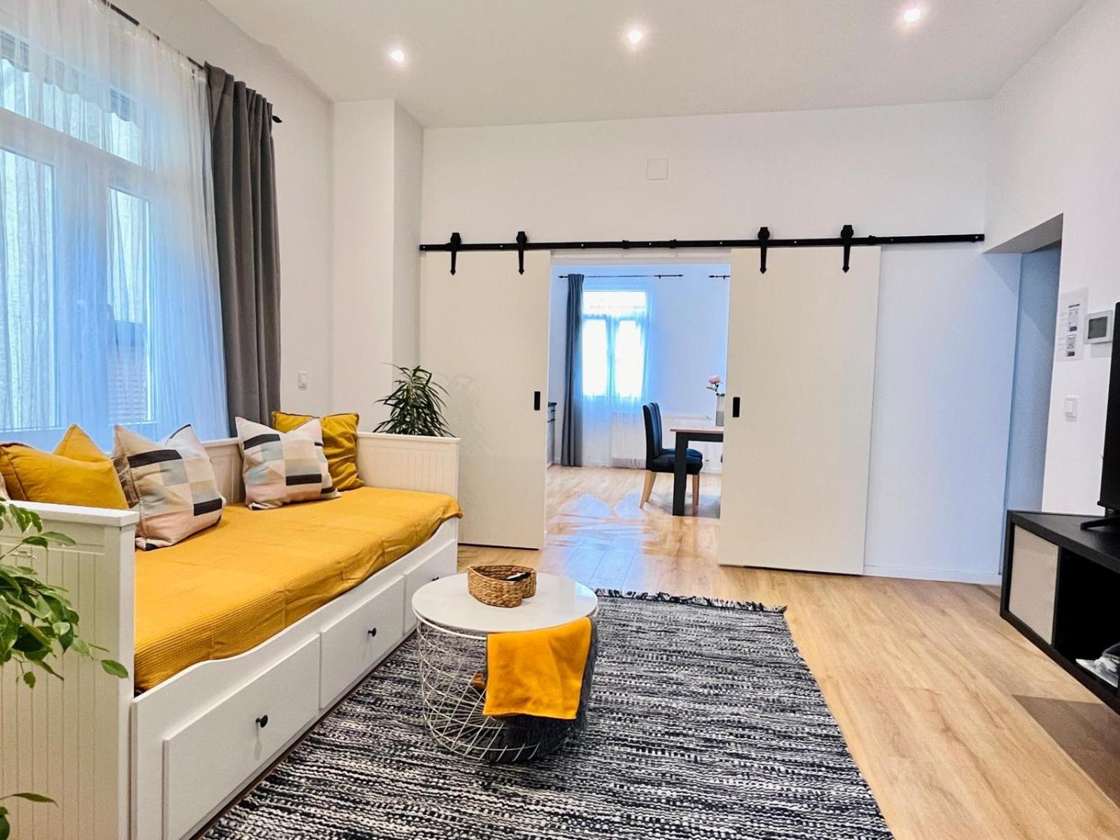 -1-Zentral-Traumwohnung-Rhein Обервезел Екстериор снимка